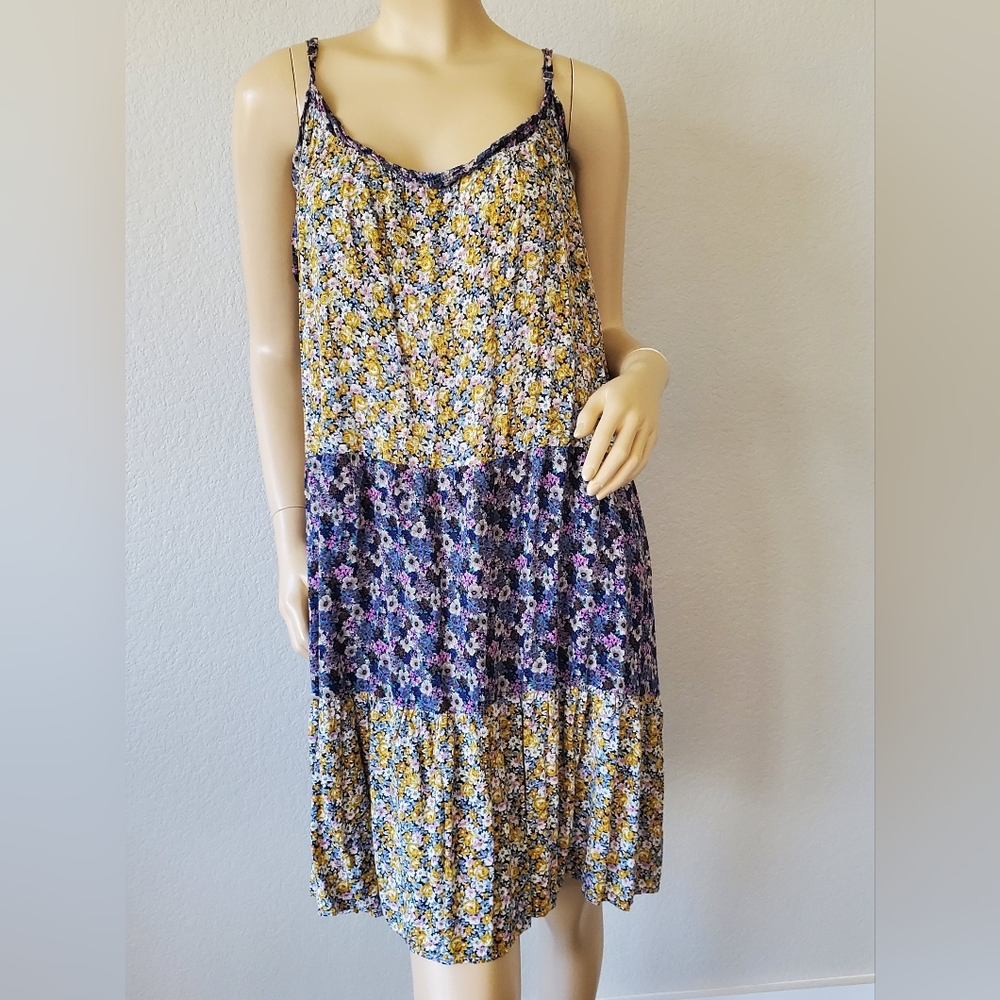 NATURAL LIFE HARLEY TIERED FLORAL SIMPLE DRESS L/XL - Picture 4 of 13
